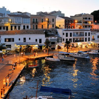 Enjoy Your Trip To Spanish Tourist Destination, Madrid, To The Hilt